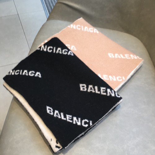 Balenciaga Fashion Logo Cashmere Knit Scarf
