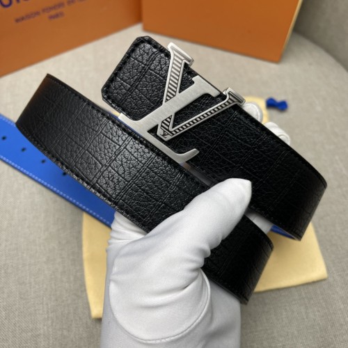Louis Vuitton Casual Business Fashion Belt 4.0cm