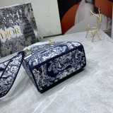 Dior Lady Logo Wide Shoulder Crossbody Handbag Size: 24*20*11cm