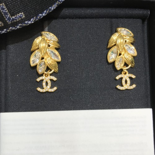 Chanel Fashion Diamond Wheat Earrings