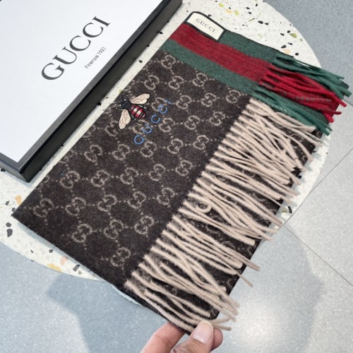 Gucci Classic G-Grid Embroidered Bee Cashmere ScarfSize: 35*180cm