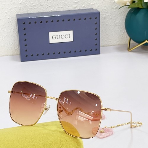 Gucci Ultralight Full Frame Pendant Sunglasses Size:59口16-145