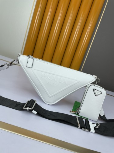 Prada Triangle Mini Handbag Messenger Bag Sizes: 26*10*13cm