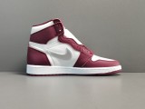 Air Jordan 1 Retro High OG ＂Bordeaux＂555088-611