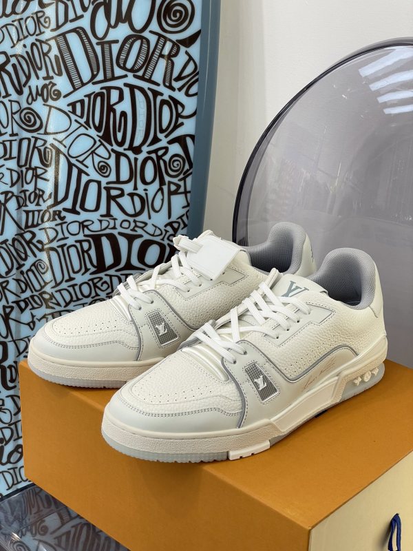 Louis Vuitton LV Color Matching Sneakers Shoes