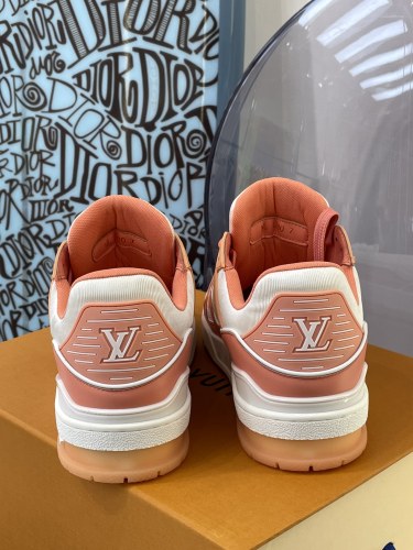 Louis Vuitton Unisex LV Color Matching Sneakers Shoes