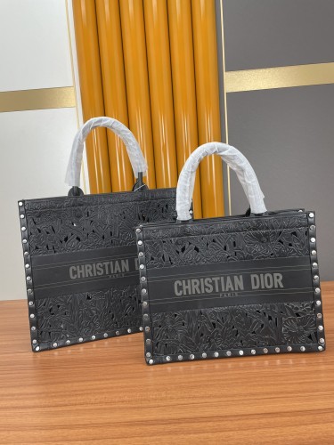 Dior Leather Carved Three-dimensional Flower Handbag Black