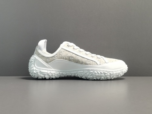 Dior Men Low Cut White Sneakers 3SN277ZJW H060