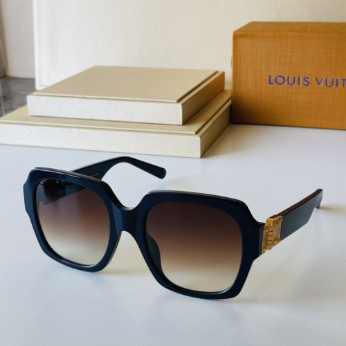 Louis Vuitton Classic Square Sunglasses Glasses