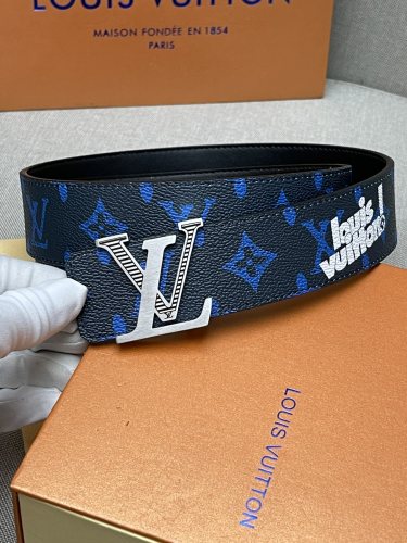 Louis Vuitton Fashion Double-sided Blue Logo Buckle Belt 4.0CM