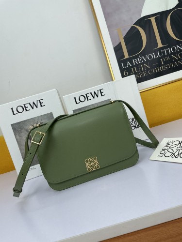 Loewe Classic Goya Crossbody Bag GreenSize: 22.5*15.5*6cm