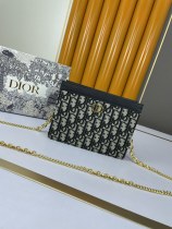 Dior New Chain Bag Clutch Size: 19*14cm