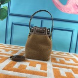 Fendi MINI Lamb Hair Bucket Bag Messenger Bag Size: 12-18-10cm
