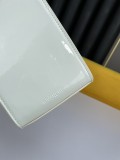GIVENCHY New Flip LOGO Mobile Phone Bag White Size: 19*11*5.5cm