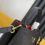 Prada Double Saffiano Hand Messenger Bag Black Size: 23*13*22 cm