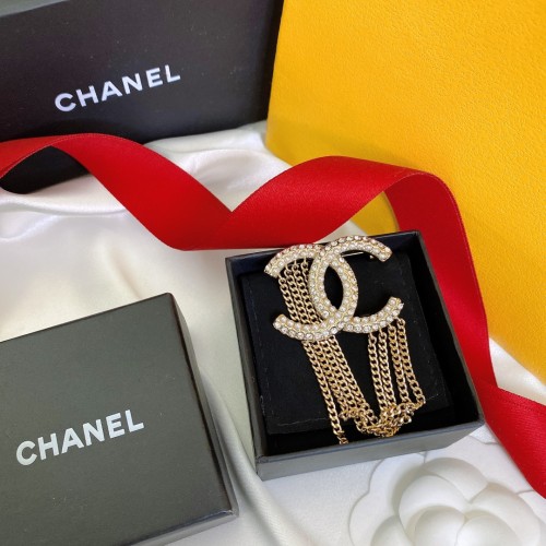Chanel Classic Temperament Letter Chain Brooch