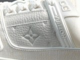 Louis Vuitton Trainer Sneaker Men White Shoes