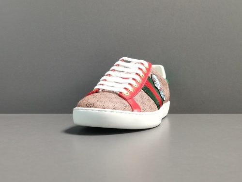 Doraemon x GUCCl Casual Sneakers Skate Shoes