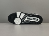 Louis Vuitton Trainer Men fashion sneakers Shoes