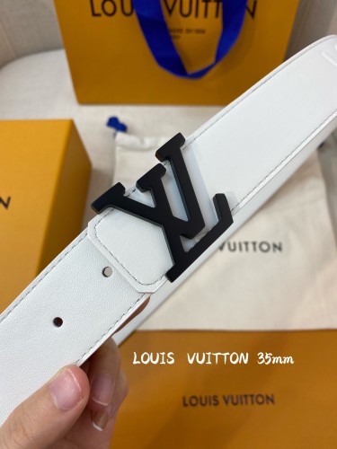 Louis Vuitton ClassicEmbossed Cowhide Belt 3.5cm