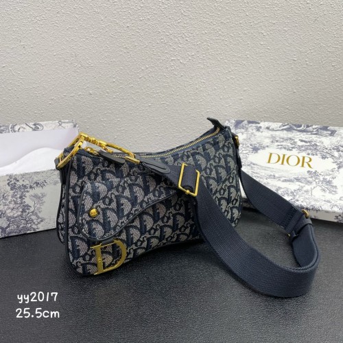 Dior Classic One Shoulder Underarm Bag Sizes:25.5*15cm