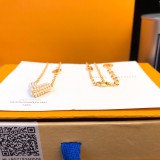 Louis Vuitton New Letter V Pearl Necklace