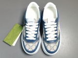 Gucci Unisex Classic GG Supreme Casual Sneakers