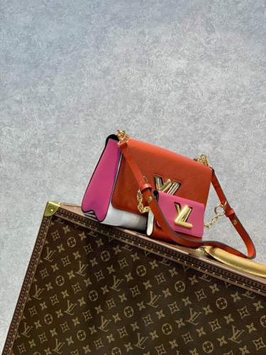 Louis Vuitton Twisty Clutch Bag Size 23.0 x 17.0 x 9.5cm