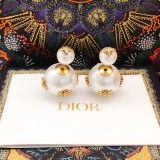 Dior Size Pearl Bee Stud Earrings