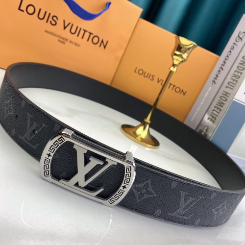 Louis Vuitton Classic Belt 40mm