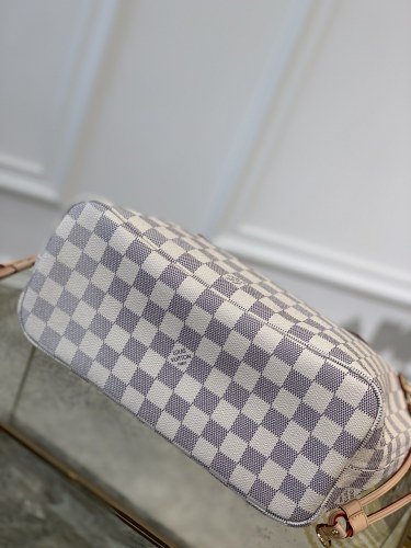 Louis Vuitton Monogram Neverfull Damier Azur Hand Bag Size 29×21×12cm