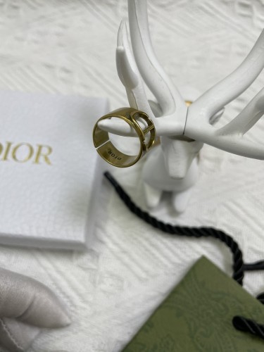 Dior CD Letter Elegant Retro Style Ring