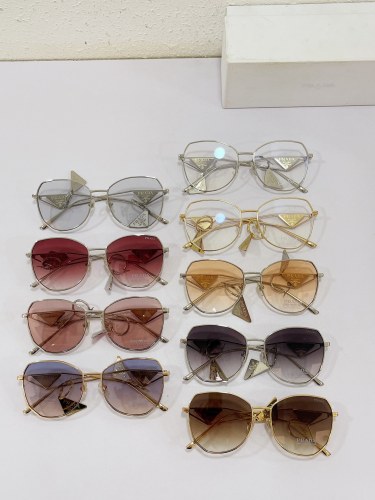 PRADA Fashion Classic Glasses size: 57口18−140