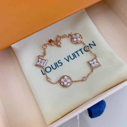 Louis Vuitton Latest Blooming LV Four Flower Bracelet
