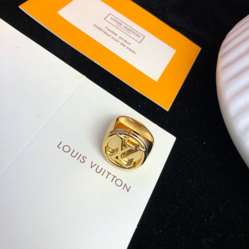Louis Vuitton Classic Fashion Letter Logo Ring