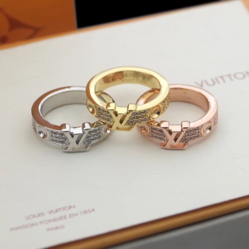 Louis Vuitton Classic Fashion Ring
