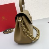 Versace Classic Fashion LaMedusa Crossbody Bag Sizes 26-12-20CM