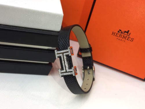 Hermes Fashion Casual Classic Letter Belt Bracelet