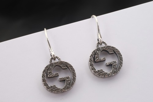 Gucci Three-dimensional Double G Pattern Earrings