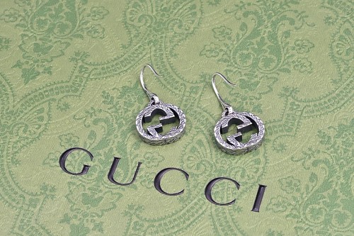 Gucci Three-dimensional Double G Pattern Earrings