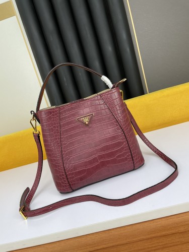 Prada Double Saffiano Leather Handbags Imported Cowhide From Italy Metal fittings Red 25*24*13