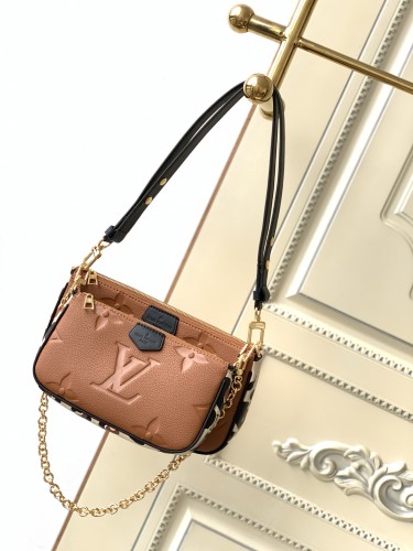 Louis Vuitton Classic Women's M45839 Lockme Tender Crossbody Bag Size23.5 x 13 x 4.5cm