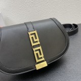 Givenchy New Cut Out Messenger Bag fashion Bag Black Size:24*15*7