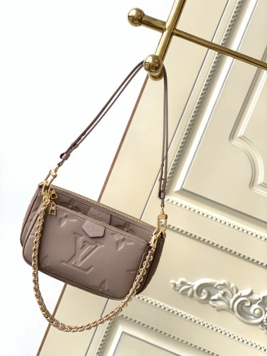 Louis Vuitton Classic Women's M80399 Lockme Tender Crossbody Bag Size23.5 x 13 x 4.5cm