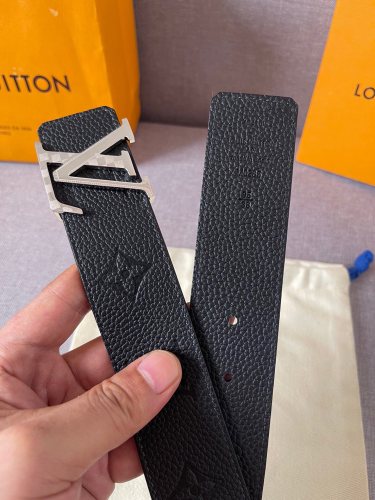 Louis Vuitton LV Buckle Double Sided Belt 4.0cm