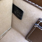 Gucci Fashion Small Z0652683 Clutch Saddle Bag Sizes: 18-12-4cm
