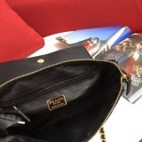 New Prada Fashion Chain Diagonal Bag Size: 29x23x6cm