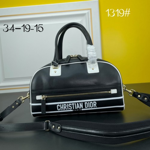 DIOR New Fashion 1319 Star Print Sports Handbag Sizes: 34x15x19cm