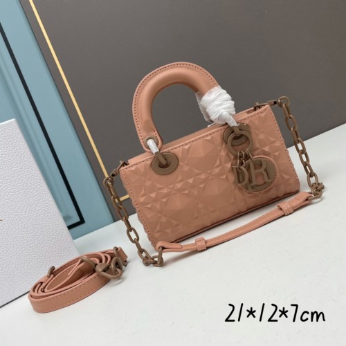 Dior Classical New Leahter Women Pink Bag Sizes :21x12x7CM