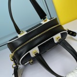 DIOR New Fashion 9109 Star Print Sports Handbag Sizes: 25x13x16.5cm